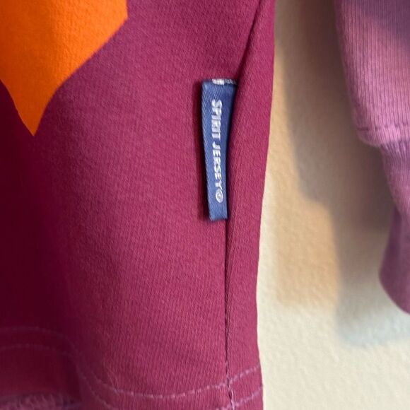 Disney Spirit Jersey UP Paradise Falls Shirt Size XS Purple Long Sleeve - Picture 5 of 6